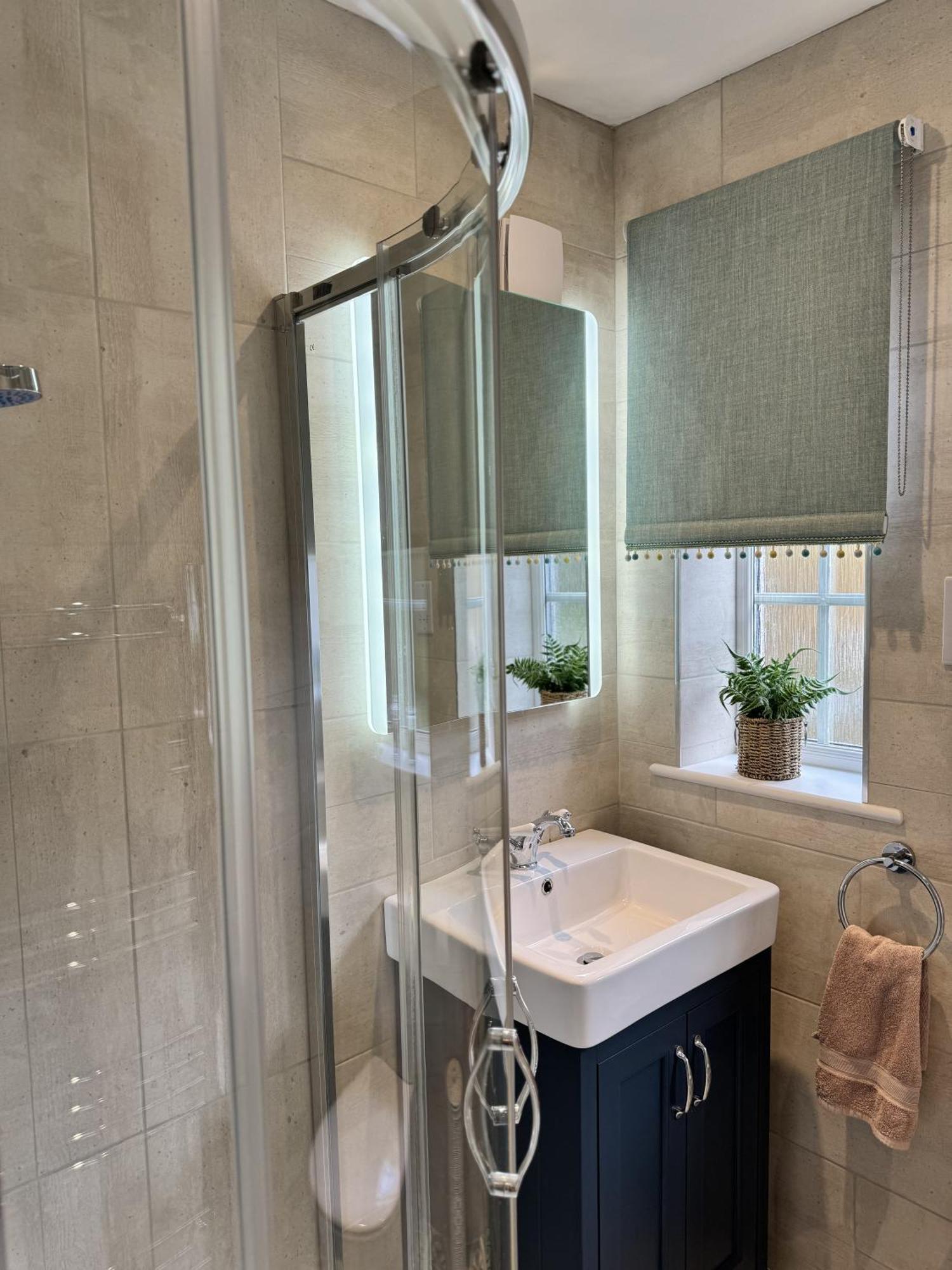 'Bramley Fall Cottage' ' On Site Ev Point - Attached Cottage,3 Separate Bedrooms -1 On Ground Level, Sleeps 6, 2 Bathrooms, Sandy Wittering Beach 8Min Drive, Rural Location, Child Friendly, Small Breed Dog Friendly, Private Parking ชิชิสเตอร์ ภายนอก รูปภาพ